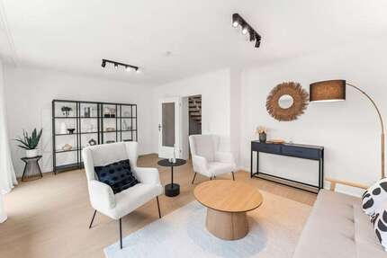 Haus zum Kaufen in Zirndorf 498.000 € 132 m²
