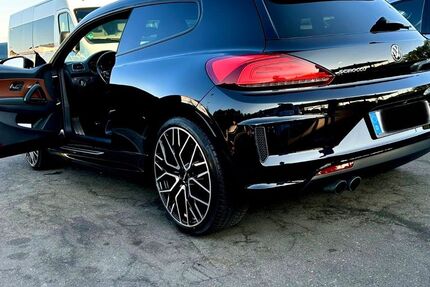 VW Scirocco 140.000 km 12.500 € Nürnberg 90459