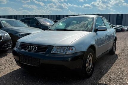 Audi A3 301.000 km 1.490 &euro; Buchschwabach bei Nürnberg 90574
