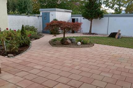 Einfamilienhaus in Reihenbauweise von privat zimmer