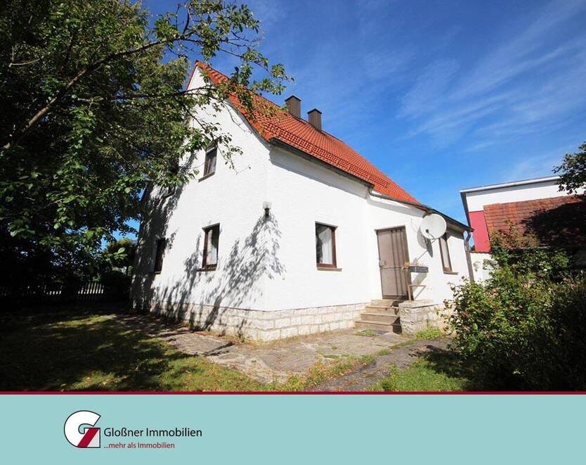 Schönes Grundstück mit renovierungsbedürftigem Wohnhaus 5 zimmer