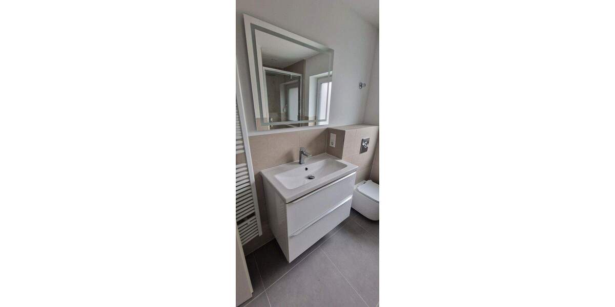 Moderne 2-Zimmer-Wohnung in 90592 Schwarzenbruck - energetisch saniertes Haus 2 zimmer