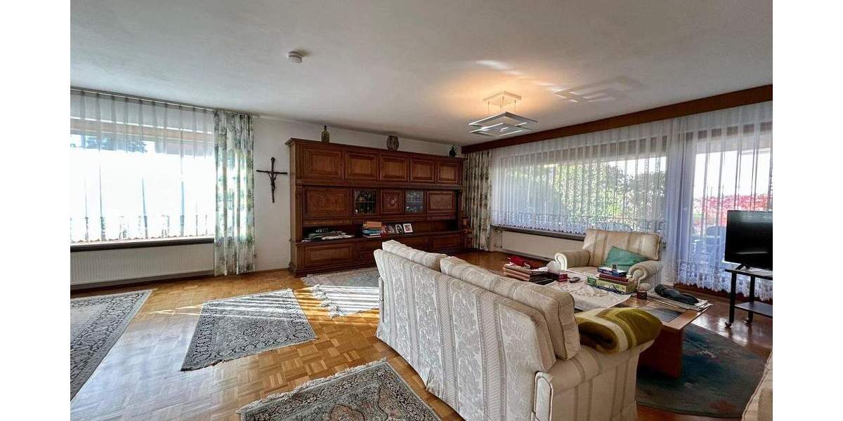 Einfamilienhaus Erlangen Stadtrandsiedlung - 7 Zimmer, 178 m&sup2;, 595.000&euro; | Angebot:25771963