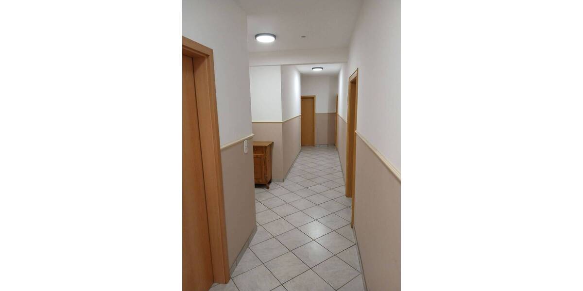 Etagenwohnung Baiersdorf - 5 Zimmer, 135 m&sup2;, 289.000&euro; | Angebot:26719612