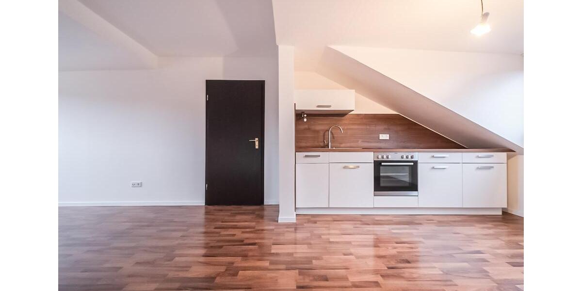 Dachgeschoßwohnung Nürnberg Eibach - 2.5 Zimmer, 58 m&sup2;, 650&euro; | Angebot:25451170