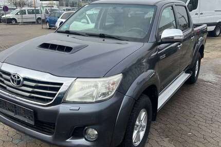 Toyota Hilux 220.000 km 12.500 &euro; Nürnberg 90431