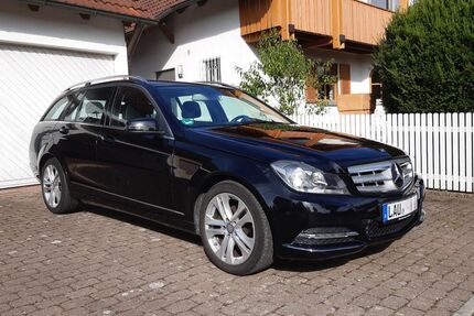 Mercedes-Benz C 180 156.700 km 11.400 &euro; Ottensoos 91242