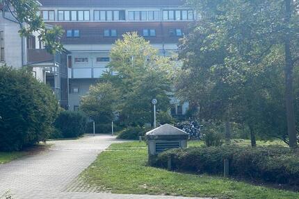 2-Zimmer Wohnung, möbliert mit TG-Stellplatz nahe Klinikum zimmer