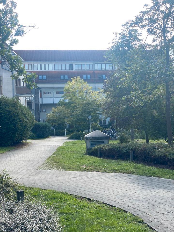 2-Zimmer Wohnung, möbliert mit TG-Stellplatz nahe Klinikum zimmer