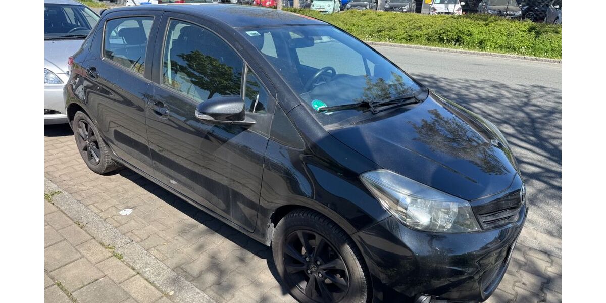 Toyota Yaris 212.500 km 3.999 &euro; Fürth 90763