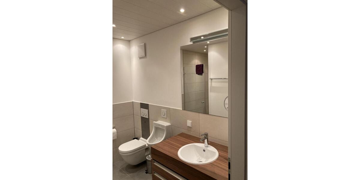 Erdgeschoßwohnung Erlangen Am Anger - 4 Zimmer, 124 m&sup2;, 2.200&euro; | Angebot:26621783