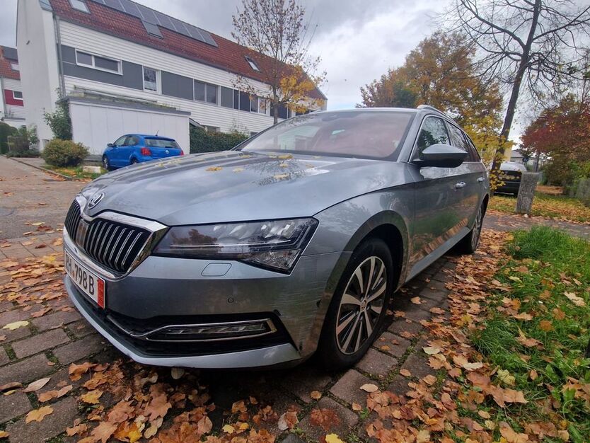Skoda Superb 215.000 km 12.900 € Schwabach 91126