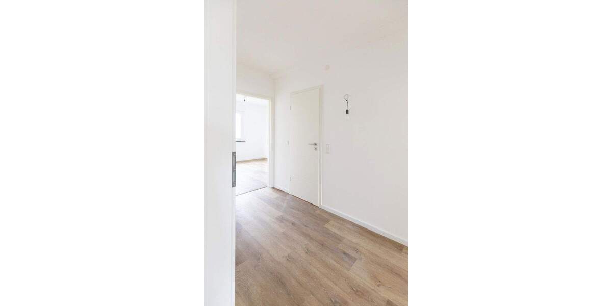 Zentral Kern-Sanierte 3 Zimmerwohnung, Balkon 3 zimmer