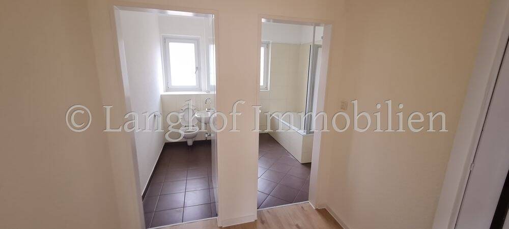 Etagenwohnung Nürnberg St Johannis - 4 Zimmer, 108 m&sup2;, 1.080&euro; | Angebot:26930313