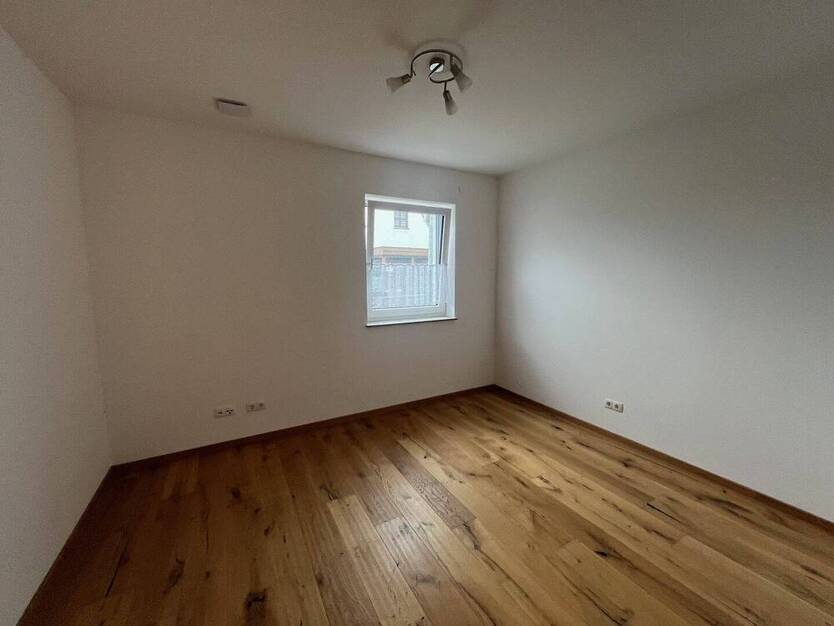 NEUBAU 2023! 3-Zimmer-Wohnung mit Gartenanteil in Fürth-Stadeln
