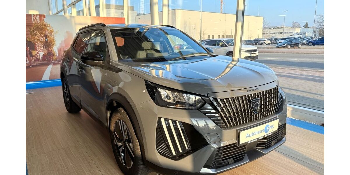 Peugeot 2008 13.000 km 22.900 &euro; Erlangen 91058