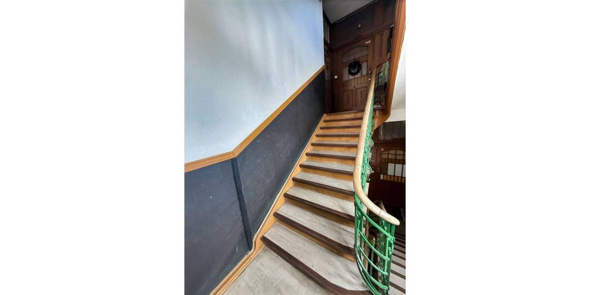 Etagenwohnung Fürth Südstadt - 3 Zimmer, 88 m&sup2;, 170.000&euro; | Angebot:23971539