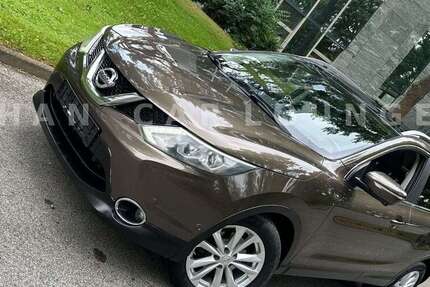 Nissan Qashqai 135.000 km 12.800 € Nürnberg 90431