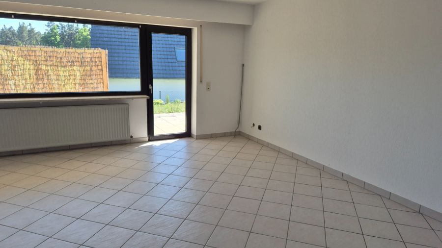 Provisionsfrei* Kinderfreundliches, sehr helles EFH für eine große Familie mit 2 separaten Wohnungen - OHNE MAKLER 6 zimmer