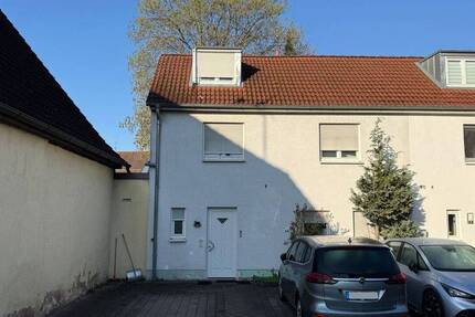 Haus Nürnberg Eibach - 5 Zimmer, 100 m&sup2;, 380.000&euro; | Angebot:26276674