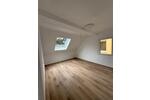Dachgeschoßwohnung Nürnberg Eberhardshof - 3 Zimmer, 53 m&sup2;, 900&euro; | Angebot:25973544