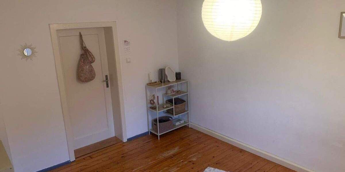 Etagenwohnung Erlangen Innenstadt - 3 Zimmer, 65 m&sup2;, 305.000&euro; | Angebot:25772442