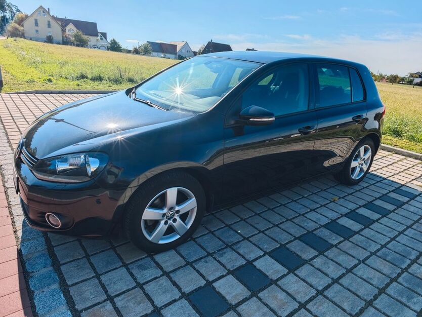 VW Golf 127.000 km 6.499 € Neunkirchen am Sand 91233