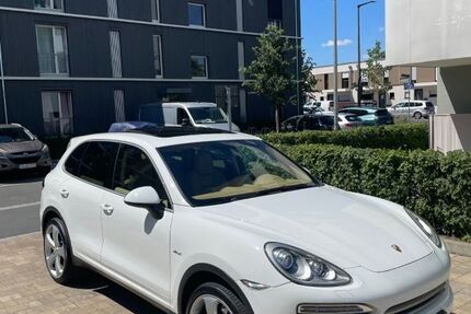 Porsche Cayenne 189.000 km 22.900 &euro; Fürth 90766