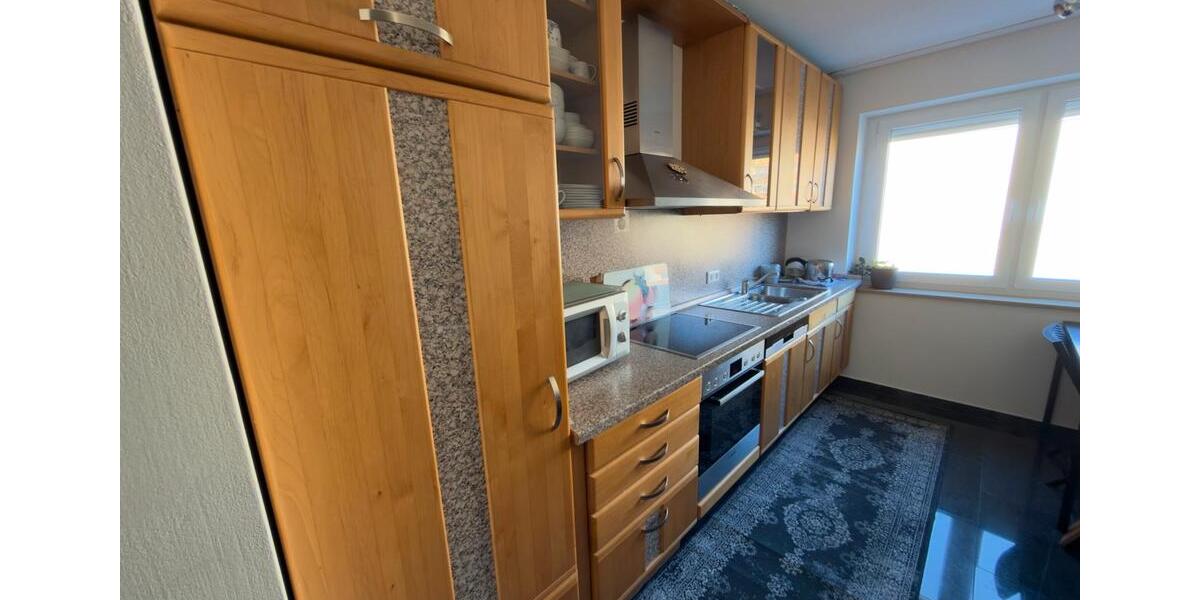 Etagenwohnung Nürnberg Falkenheim - 3 Zimmer, 94 m&sup2;, 1.700&euro; | Angebot:25644006