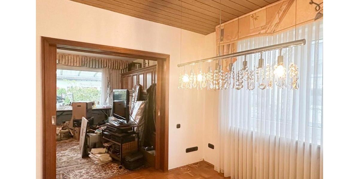 Bungalow Herzogenaurach - 5 Zimmer, 112 m&sup2;, 549.000&euro; | Angebot:27185002