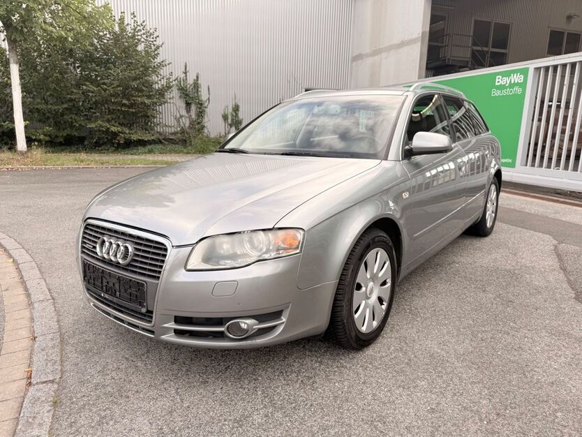 Audi A4 220.000 km 2.490 € Fürth 90763