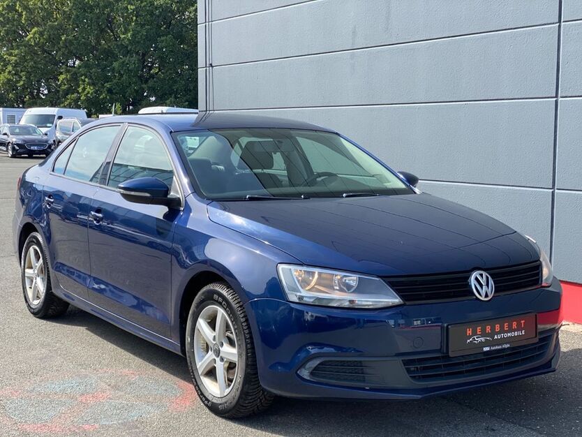VW Jetta 120.000 km 8.450 € Fürth 90763
