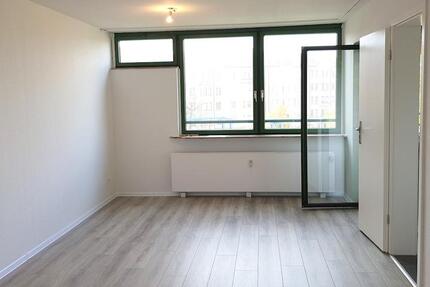 helle 2-Zimmer-Wohnung mit Balkon in Nürnberg 2 zimmer