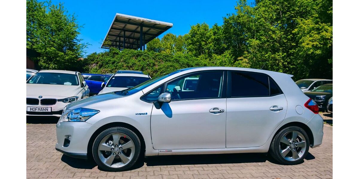 Toyota Auris 24.000 km 13.490 &euro; Nürnberg 90427