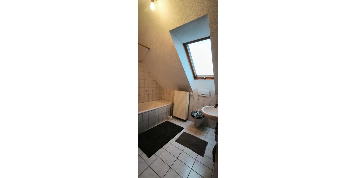 Dachgeschoßwohnung Offenhausen - 3 Zimmer, 60 m&sup2;, 150.000&euro; | Angebot:26992316