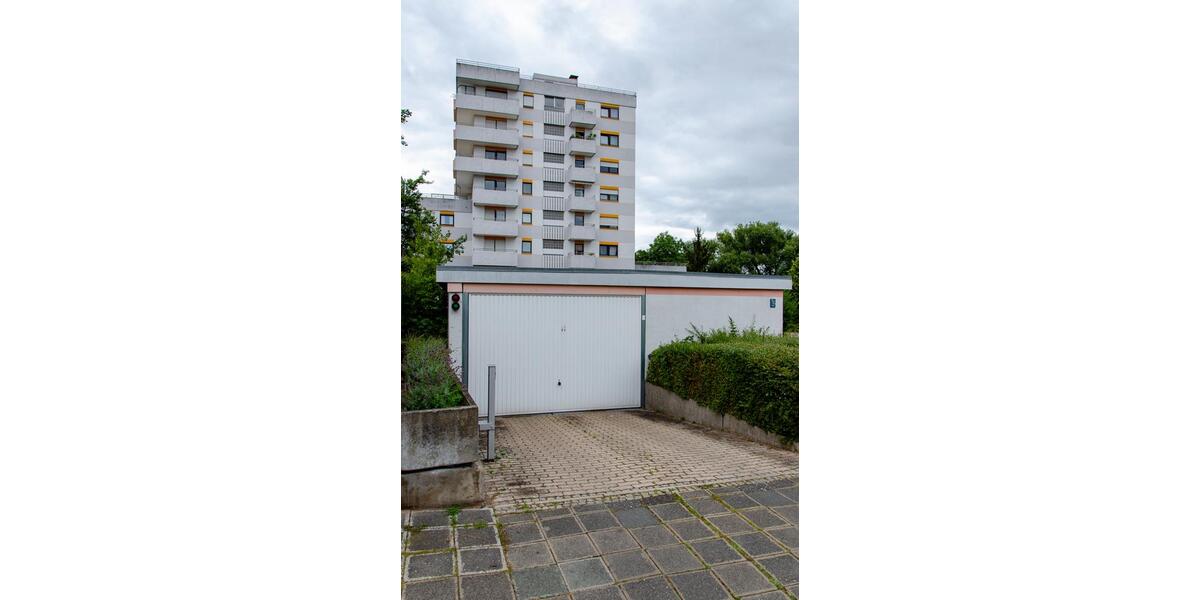 Etagenwohnung Nürnberg Erlenstegen - 3 Zimmer, 92 m&sup2;, 980&euro; | Angebot:26676166