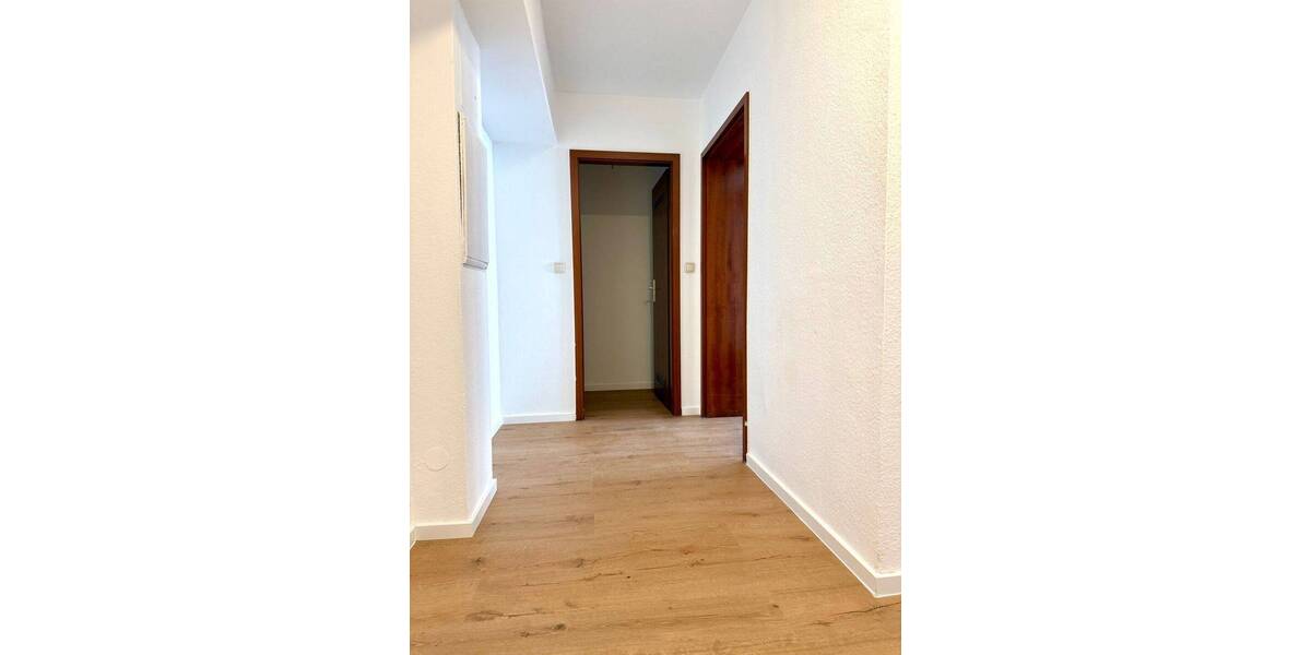 Etagenwohnung Nürnberg Glockenhof - 3 Zimmer, 83 m&sup2;, 1.120&euro; | Angebot:26433958
