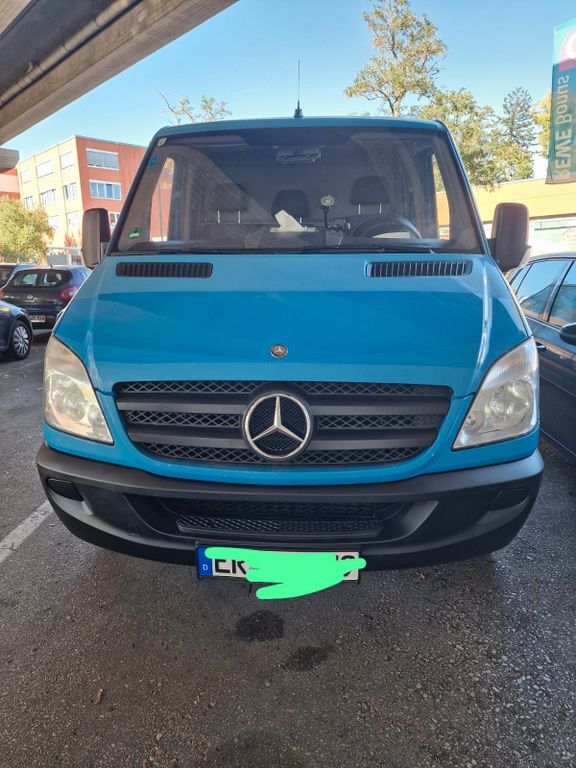 Mercedes-Benz Sprinter 268.000 km 8.500 € Erlangen 91052