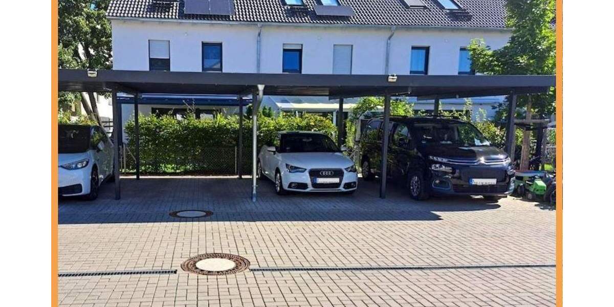 Neuwertiges Reihenhaus in Höfen mit Sonnen-Terrasse zum pflegeleichten Spielgarten + Carport + KfZPl 5 zimmer