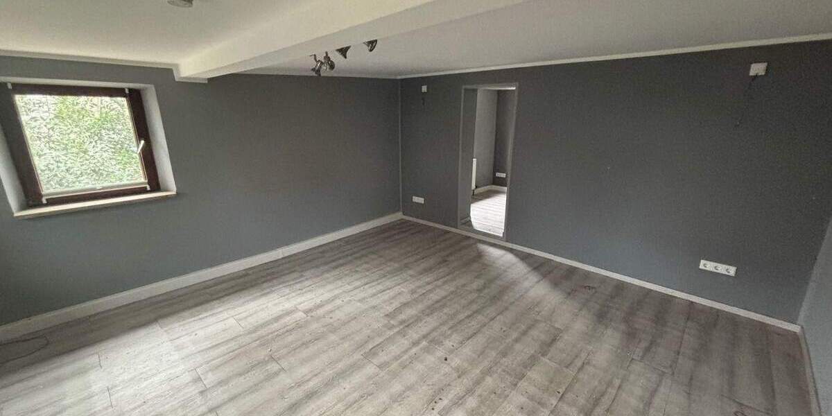 Einfamilienhaus Nürnberg Großgründlach - 7 Zimmer, 145 m&sup2;, 441.000&euro; | Angebot:25779107