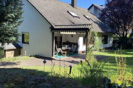 Familientraum in naturverbundener Lage, kleiner Wald inklusive! 4 zimmer