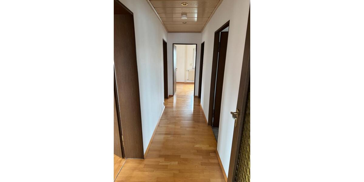 Dachgeschoßwohnung Stein - 3 Zimmer, 60 m&sup2;, 950&euro; | Angebot:24815241