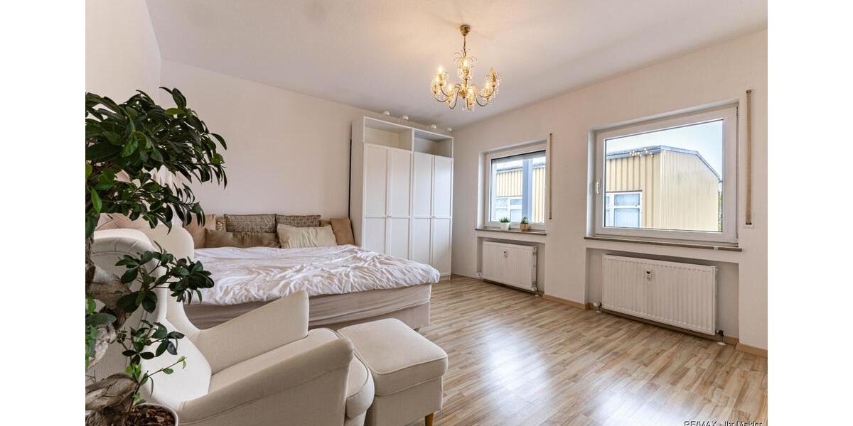 Etagenwohnung Langenzenn - 3 Zimmer, 92 m&sup2;, 920&euro; | Angebot:25247918