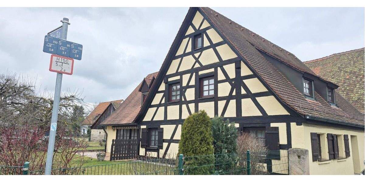 Mehrfamilienhaus, Wohnhaus Nürnberg Kornburg - 7 Zimmer, 202 m&sup2;, 690.000&euro; | Angebot:25815715