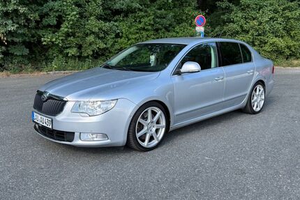 Skoda Superb 167.000 km 8.999 &euro; Lauf an der pegnitz 91207