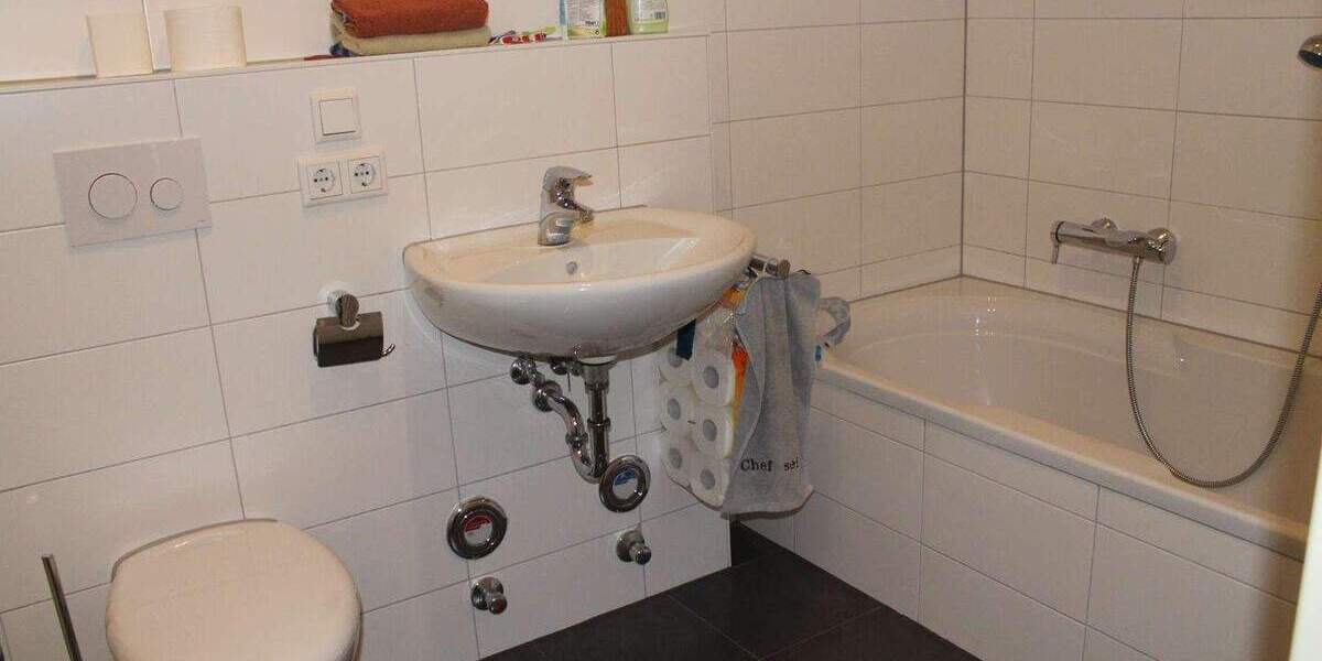 Mehrfamilienhaus, Wohnhaus Forchheim - 4 Zimmer, 184 m&sup2;, 619.000&euro; | Angebot:25798926