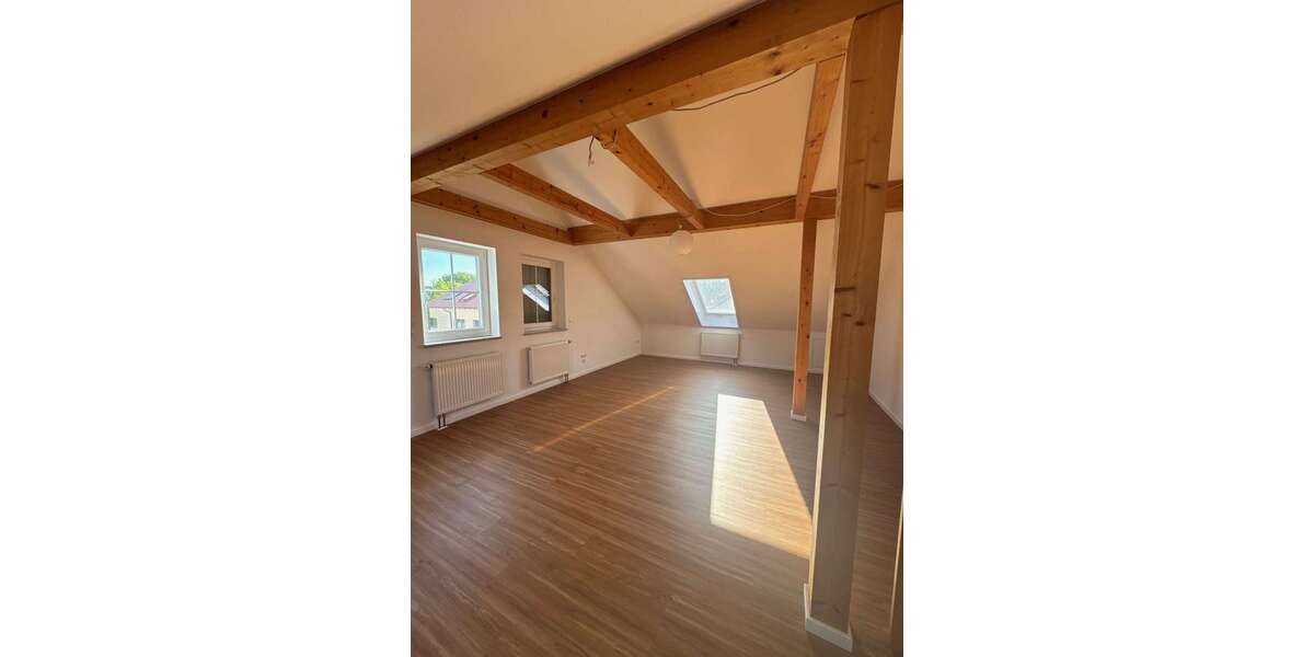 Haus zum Kaufen in Erlangen Alterlangen 1.420.000 € 281 m² 9 zimmer