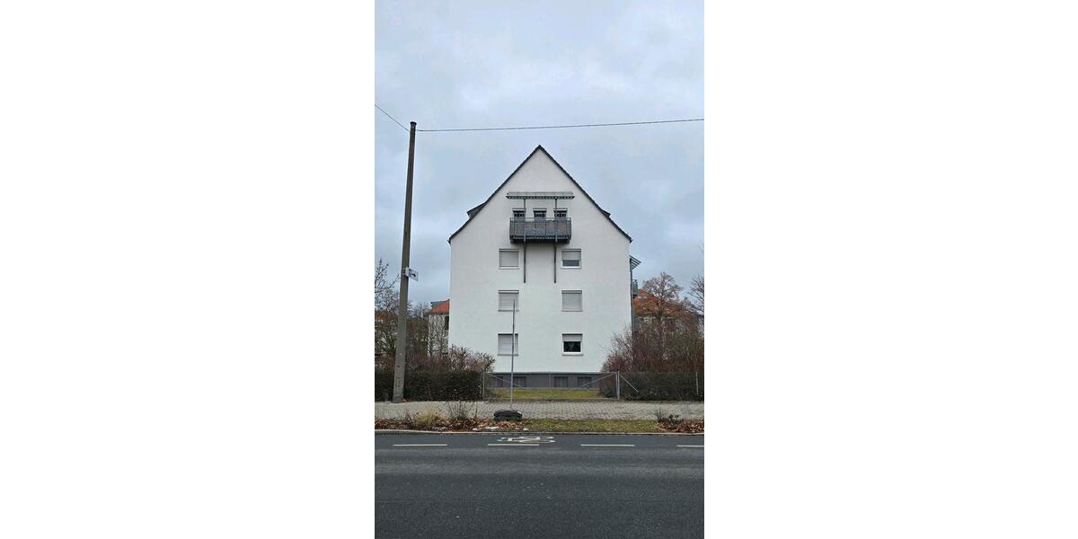 Dachgeschoßwohnung Fürth Südstadt - 3 Zimmer, 95 m&sup2;, 399.000&euro; | Angebot:24838946