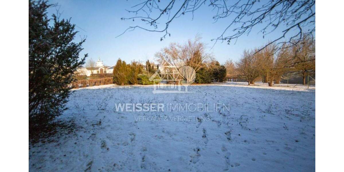 Großes Baugrundstück mit Altbestand in Wilhermsdorf zimmer