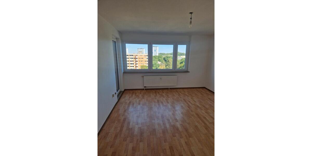 Etagenwohnung Nürnberg Langwasser - 2 Zimmer, 58 m&sup2;, 215.000&euro; | Angebot:27077325